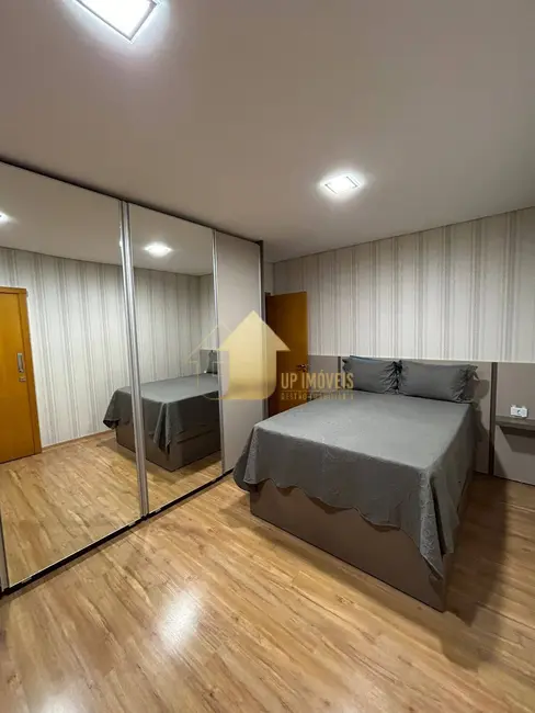 Foto 4 de Casa com 3 quartos à venda, 243m2 em Condomínio Residencial Florais dos Lagos, Cuiaba - MT