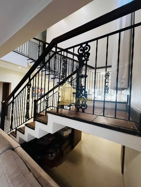 Sobrado com 5 quartos à venda, 313m2 em Condomínio Belvedere, Cuiaba - MT - imagem 8 Foto 8 de Sobrado com 5 quartos à venda, 313m2 em Condomínio Belvedere, Cuiaba - MT
