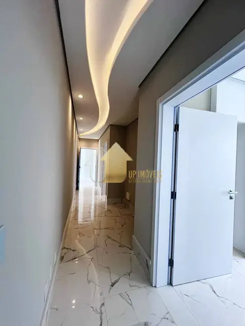 Foto 2 de Casa de Condomínio com 3 quartos à venda, 462m2 em Cuiaba - MT