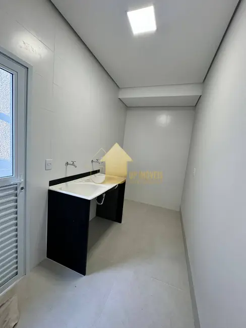 Foto 8 de Casa de Condomínio com 3 quartos à venda, 300m2 em Condomínio Belvedere, Cuiaba - MT