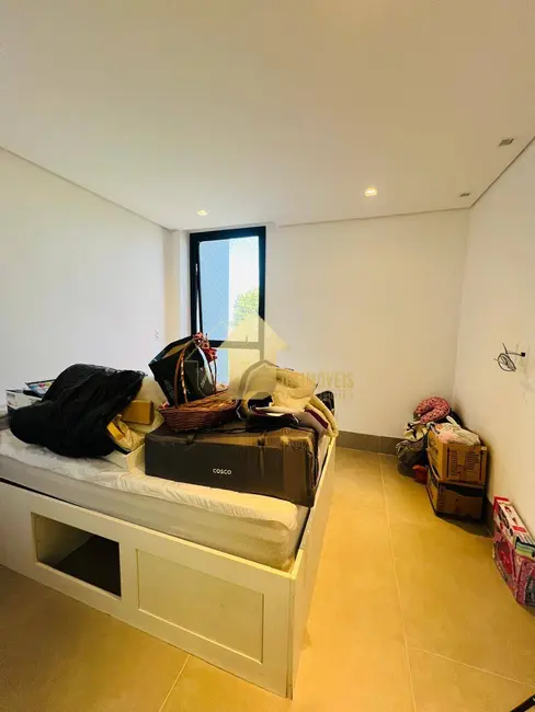 Casa com 4 quartos à venda, 375m2 em Jardim Imperial, Cuiaba - MT - imagem 5 Foto 5 de Casa com 4 quartos à venda, 375m2 em Jardim Imperial, Cuiaba - MT