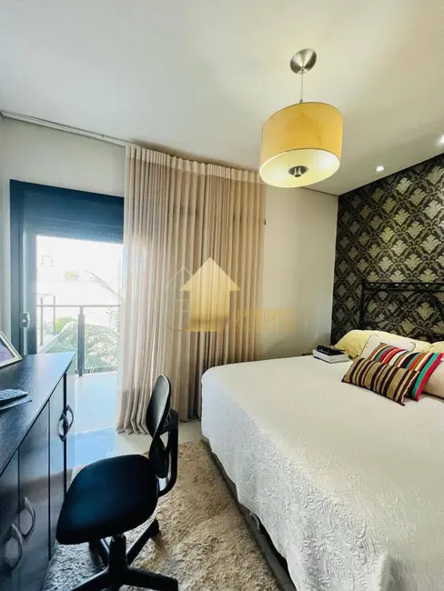 Foto 2 de Casa com 3 quartos à venda, 381m2 em Jardim Imperial, Cuiaba - MT