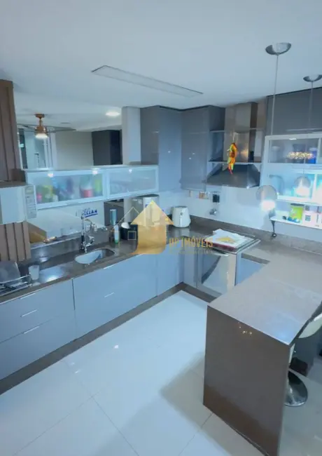 Casa com 4 quartos à venda em Jardim Imperial, Cuiaba - MT - imagem 6 Foto 6 de Casa com 4 quartos à venda em Jardim Imperial, Cuiaba - MT