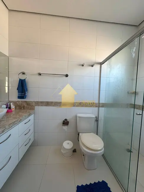 Casa de Condomínio com 3 quartos à venda e para alugar, 280m2 em Jardim Imperial, Cuiaba - MT - imagem 5 Foto 5 de Casa de Condomínio com 3 quartos à venda e para alugar, 280m2 em Jardim Imperial, Cuiaba - MT