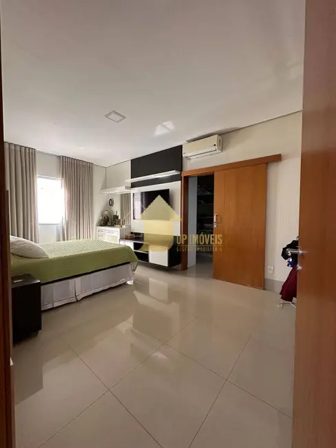 Casa de Condomínio com 3 quartos à venda e para alugar, 280m2 em Jardim Imperial, Cuiaba - MT - imagem 7 Foto 7 de Casa de Condomínio com 3 quartos à venda e para alugar, 280m2 em Jardim Imperial, Cuiaba - MT