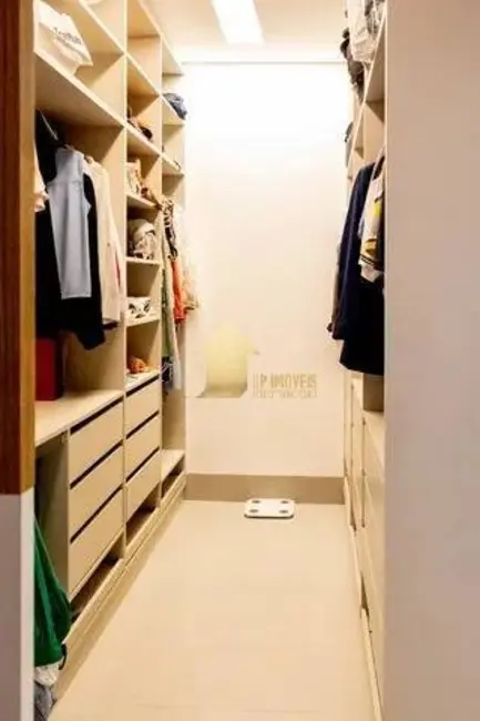 Foto 9 de Casa de Condomínio com 3 quartos à venda, 350m2 em Cuiaba - MT