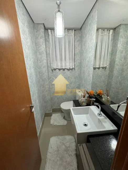 Casa de Condomínio com 3 quartos à venda, 180m2 em Santa Cruz, Cuiaba - MT - imagem 3 Foto 3 de Casa de Condomínio com 3 quartos à venda, 180m2 em Santa Cruz, Cuiaba - MT