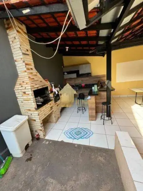 Foto 1 de Casa com 3 quartos à venda, 180m2 em Morada da Serra, Cuiaba - MT