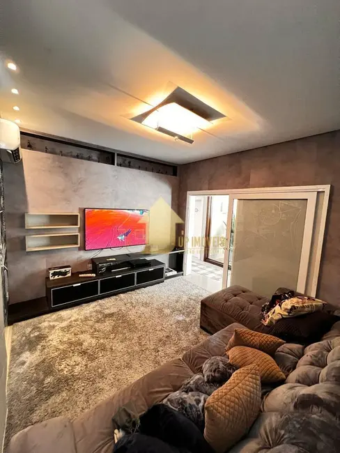 Casa de Condomínio com 3 quartos à venda, 375m2 em Condomínio Belvedere, Cuiaba - MT - imagem 4 Foto 4 de Casa de Condomínio com 3 quartos à venda, 375m2 em Condomínio Belvedere, Cuiaba - MT