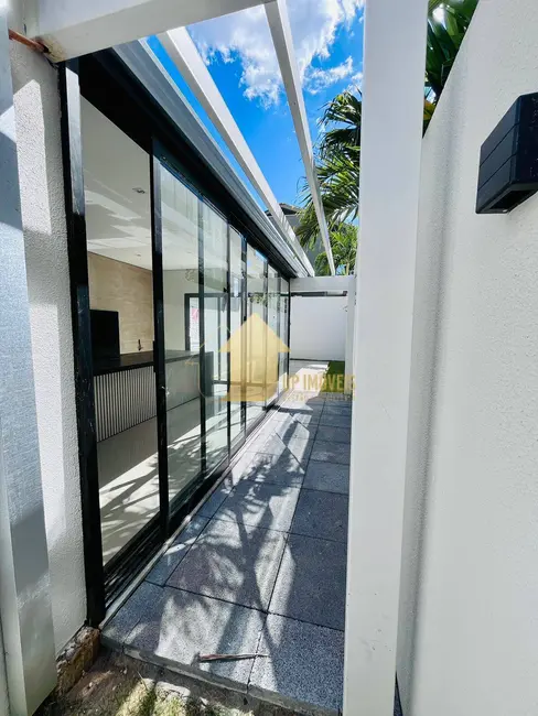 Casa de Condomínio com 3 quartos à venda, 200m2 em Jardim Itália, Cuiaba - MT - imagem 2 Foto 2 de Casa de Condomínio com 3 quartos à venda, 200m2 em Jardim Itália, Cuiaba - MT