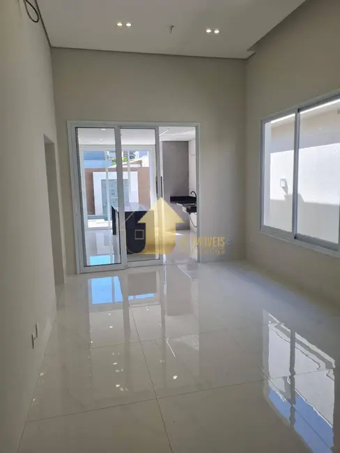 Casa de Condomínio com 3 quartos à venda, 143m2 em Cuiaba - MT - imagem 6 Foto 6 de Casa de Condomínio com 3 quartos à venda, 143m2 em Cuiaba - MT