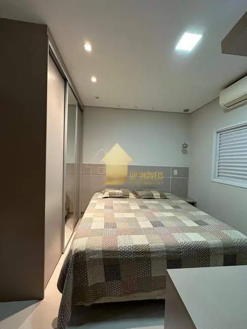 Foto 3 de Casa de Condomínio com 3 quartos à venda, 375m2 em Condomínio Belvedere, Cuiaba - MT