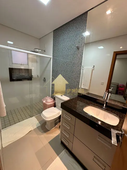 Foto 7 de Casa de Condomínio com 3 quartos à venda, 375m2 em Condomínio Belvedere, Cuiaba - MT