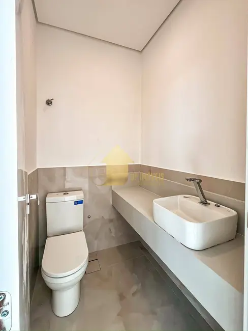 Casa de Condomínio com 3 quartos à venda, 351m2 em Cuiaba - MT - imagem 4 Foto 4 de Casa de Condomínio com 3 quartos à venda, 351m2 em Cuiaba - MT