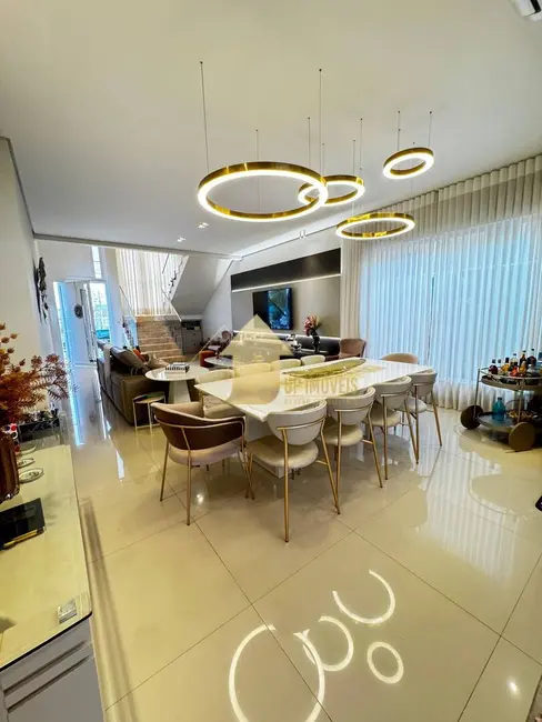 Casa de Condomínio com 3 quartos à venda, 375m2 em Jardim Imperial, Cuiaba - MT - imagem 6 Foto 6 de Casa de Condomínio com 3 quartos à venda, 375m2 em Jardim Imperial, Cuiaba - MT