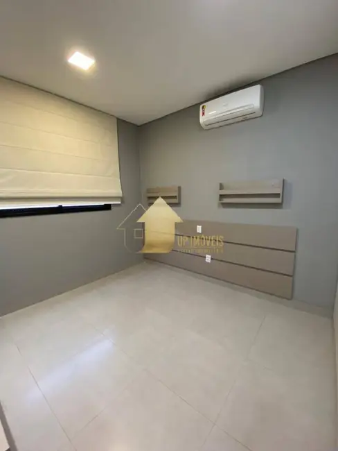 Foto 9 de Casa de Condomínio com 3 quartos à venda, 202m2 em Condomínio Belvedere, Cuiaba - MT