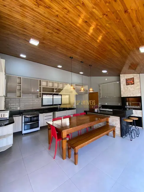 Foto 5 de Casa de Condomínio com 3 quartos à venda, 202m2 em Condomínio Belvedere, Cuiaba - MT