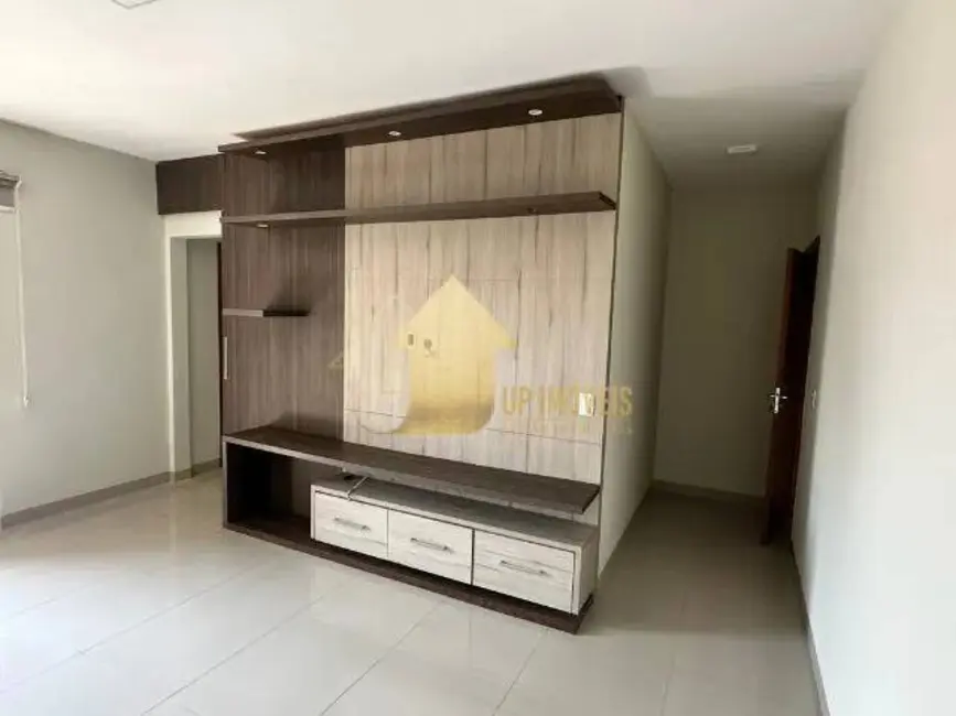 Sobrado com 3 quartos à venda, 197m2 em Santa Cruz, Cuiaba - MT - imagem 6 Foto 6 de Sobrado com 3 quartos à venda, 197m2 em Santa Cruz, Cuiaba - MT