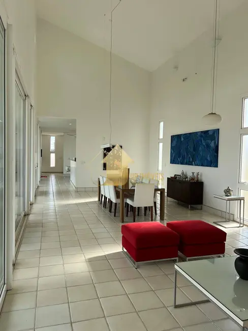 Casa de Condomínio com 4 quartos à venda, 900m2 em Jardim Itália, Cuiaba - MT - imagem 8 Foto 8 de Casa de Condomínio com 4 quartos à venda, 900m2 em Jardim Itália, Cuiaba - MT