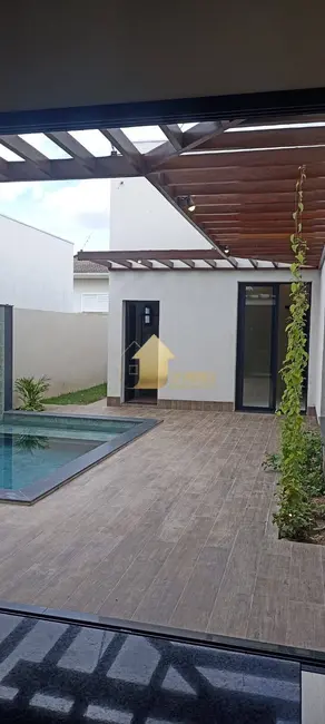 Foto 1 de Casa de Condomínio com 4 quartos à venda e para alugar, 375m2 em Condomínio Belvedere, Cuiaba - MT