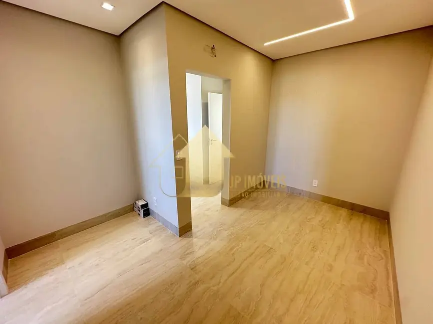 Foto 7 de Casa de Condomínio com 4 quartos à venda, 263m2 em Jardim Itália, Cuiaba - MT