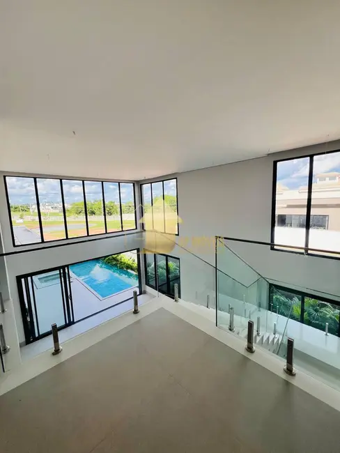 Casa de Condomínio com 4 quartos à venda, 635m2 em Jardim Itália, Cuiaba - MT - imagem 5 Foto 5 de Casa de Condomínio com 4 quartos à venda, 635m2 em Jardim Itália, Cuiaba - MT