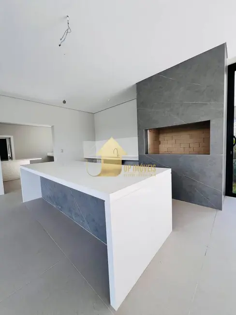 Casa de Condomínio com 4 quartos à venda, 635m2 em Jardim Itália, Cuiaba - MT - imagem 3 Foto 3 de Casa de Condomínio com 4 quartos à venda, 635m2 em Jardim Itália, Cuiaba - MT