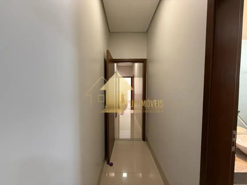 Foto 4 de Casa de Condomínio com 3 quartos à venda, 375m2 em Condomínio Belvedere, Cuiaba - MT