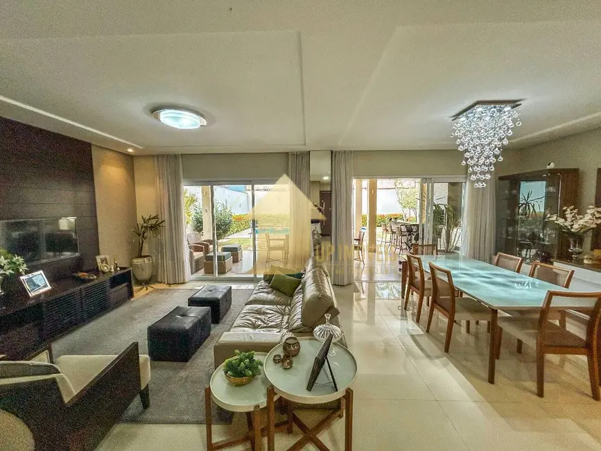 Casa de Condomínio com 4 quartos à venda, 303m2 em Condomínio Residencial Florais dos Lagos, Cuiaba - MT - imagem 7 Foto 7 de Casa de Condomínio com 4 quartos à venda, 303m2 em Condomínio Residencial Florais dos Lagos, Cuiaba - MT