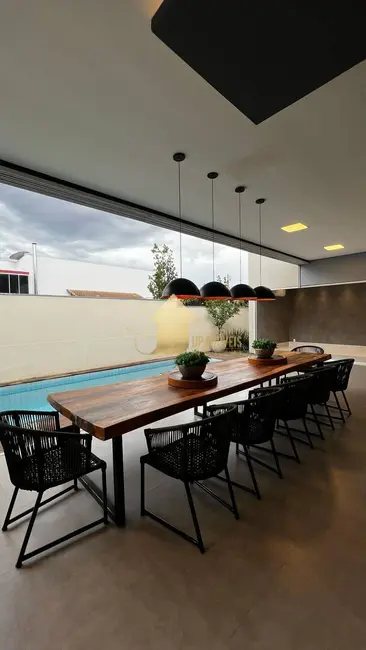 Foto 9 de Casa de Condomínio com 3 quartos à venda, 309m2 em Condomínio Belvedere, Cuiaba - MT