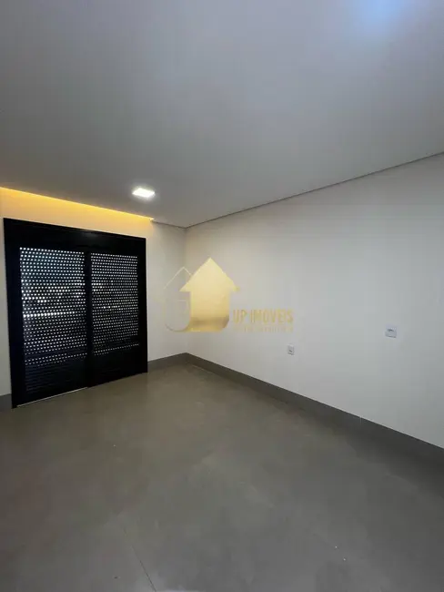 Casa de Condomínio com 3 quartos à venda, 284m2 em Morada dos Nobres, Cuiaba - MT - imagem 7 Foto 7 de Casa de Condomínio com 3 quartos à venda, 284m2 em Morada dos Nobres, Cuiaba - MT