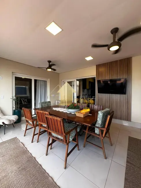 Foto 3 de Casa de Condomínio com 3 quartos à venda, 230m2 em Condomínio Belvedere, Cuiaba - MT