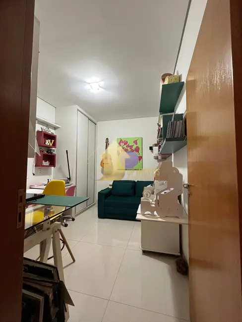 Casa de Condomínio com 4 quartos à venda, 300m2 em Condomínio Belvedere, Cuiaba - MT - imagem 9 Foto 9 de Casa de Condomínio com 4 quartos à venda, 300m2 em Condomínio Belvedere, Cuiaba - MT