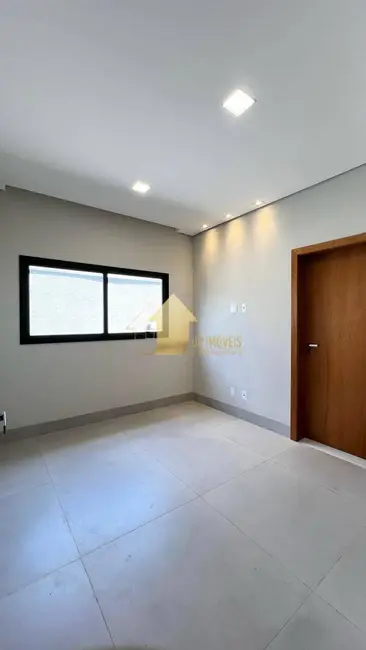 Casa de Condomínio com 3 quartos à venda, 201m2 em Condomínio Belvedere, Cuiaba - MT - imagem 4 Foto 4 de Casa de Condomínio com 3 quartos à venda, 201m2 em Condomínio Belvedere, Cuiaba - MT