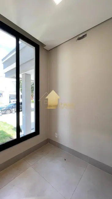 Casa de Condomínio com 3 quartos à venda, 201m2 em Condomínio Belvedere, Cuiaba - MT - imagem 7 Foto 7 de Casa de Condomínio com 3 quartos à venda, 201m2 em Condomínio Belvedere, Cuiaba - MT