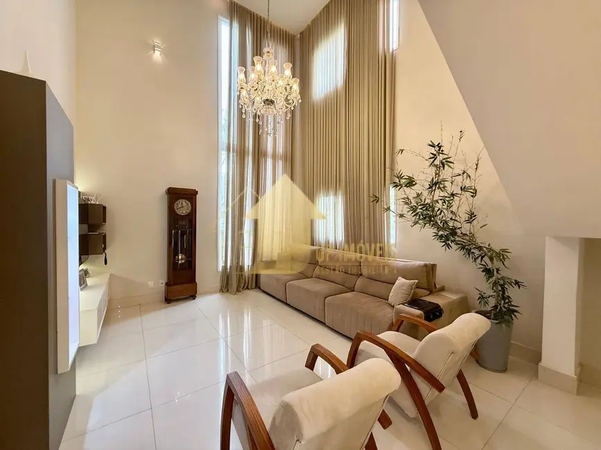 Foto 2 de Casa de Condomínio com 4 quartos à venda e para alugar, 285m2 em Condomínio Belvedere, Cuiaba - MT