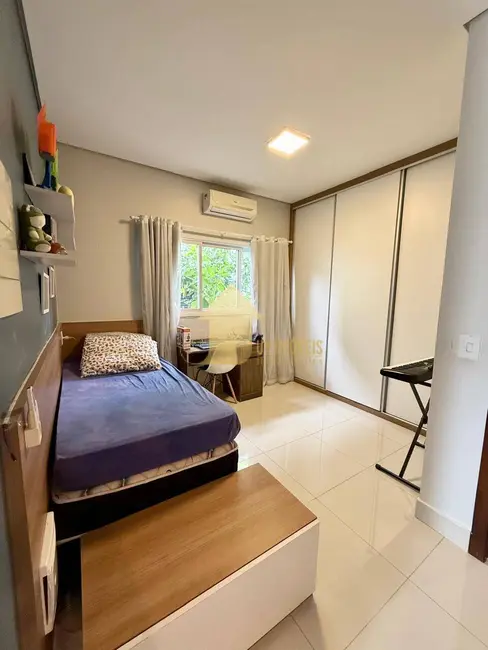 Foto 7 de Casa de Condomínio com 4 quartos à venda e para alugar, 285m2 em Condomínio Belvedere, Cuiaba - MT