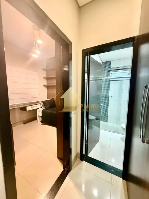 Foto 2 de Casa de Condomínio com 3 quartos à venda, 260m2 em Condomínio Belvedere, Cuiaba - MT