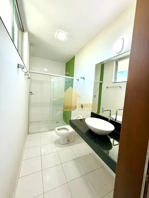 Foto 2 de Casa de Condomínio com 4 quartos à venda, 270m2 em Condomínio Belvedere, Cuiaba - MT