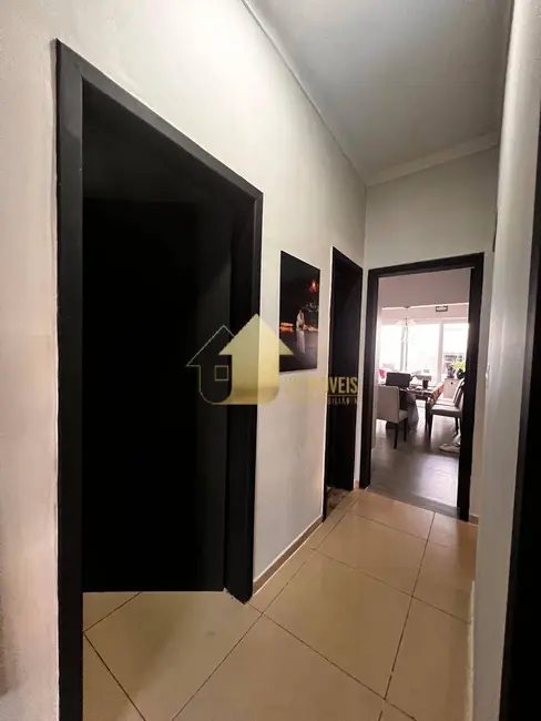 Foto 5 de Casa de Condomínio com 3 quartos para alugar, 375m2 em Condomínio Belvedere, Cuiaba - MT