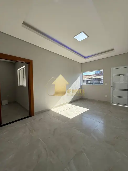 Casa com 3 quartos à venda, 250m2 em Morada da Serra, Cuiaba - MT - imagem 4 Foto 4 de Casa com 3 quartos à venda, 250m2 em Morada da Serra, Cuiaba - MT