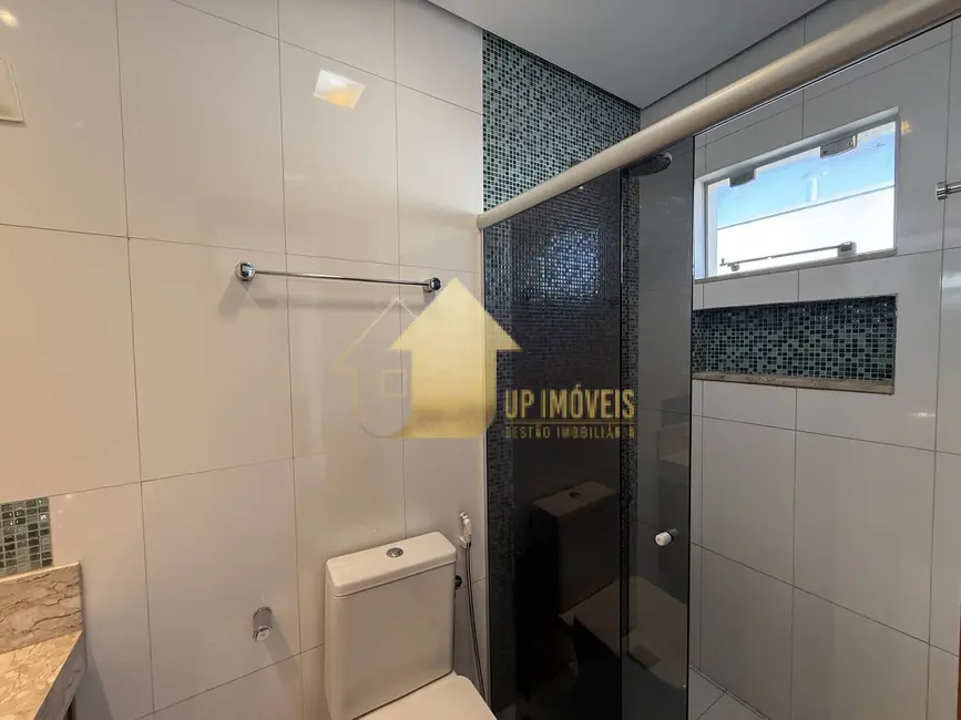 Foto 2 de Casa de Condomínio com 4 quartos para alugar, 375m2 em Condomínio Belvedere, Cuiaba - MT