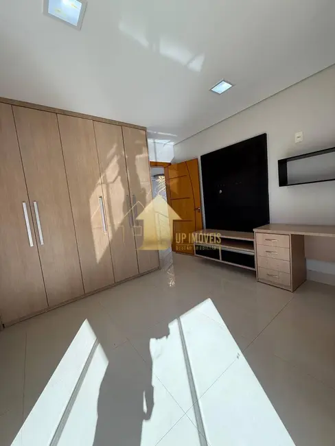 Foto 6 de Casa de Condomínio com 4 quartos para alugar, 375m2 em Condomínio Belvedere, Cuiaba - MT