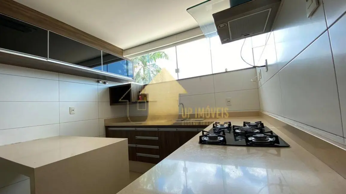 Casa de Condomínio com 4 quartos para alugar, 495m2 em Condomínio Florais Cuiabá Residencial, Cuiaba - MT - imagem 3 Foto 3 de Casa de Condomínio com 4 quartos para alugar, 495m2 em Condomínio Florais Cuiabá Residencial, Cuiaba - MT