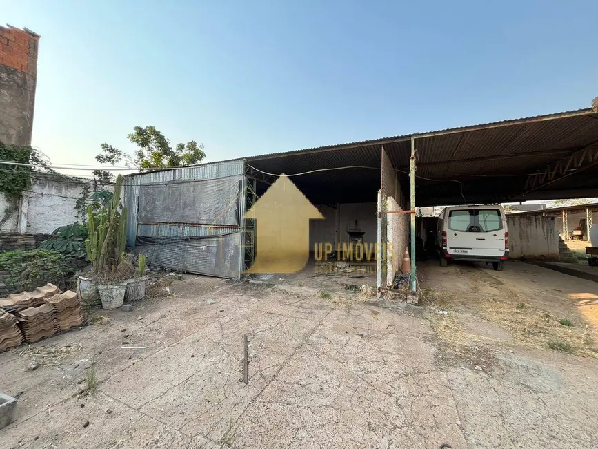 Foto 2 de Sala Comercial para alugar, 2566m2 em Dom Aquino, Cuiaba - MT