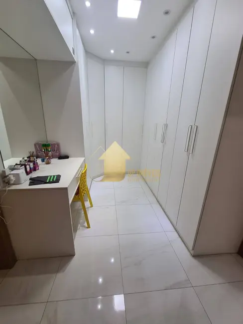 Foto 8 de Casa de Condomínio com 4 quartos à venda, 375m2 em Condomínio Belvedere, Cuiaba - MT