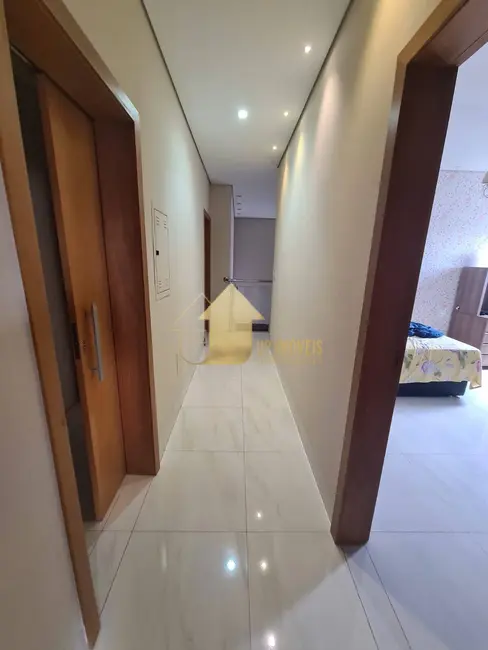 Foto 4 de Casa de Condomínio com 4 quartos à venda, 375m2 em Condomínio Belvedere, Cuiaba - MT