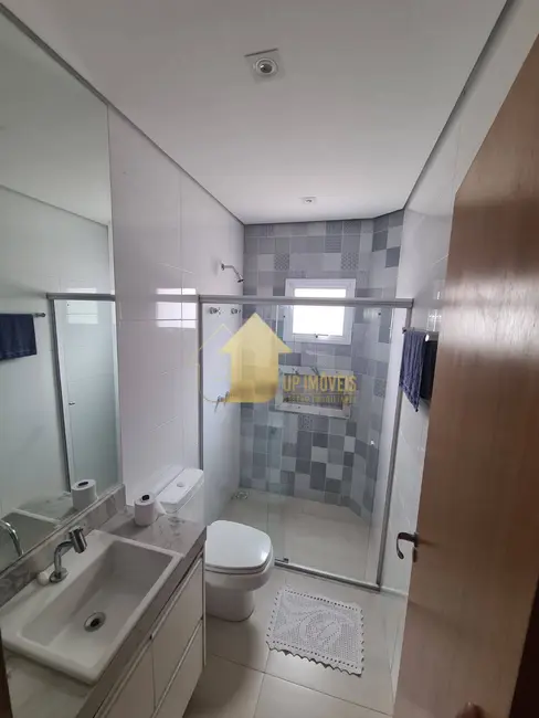 Foto 2 de Casa de Condomínio com 4 quartos à venda, 375m2 em Condomínio Belvedere, Cuiaba - MT
