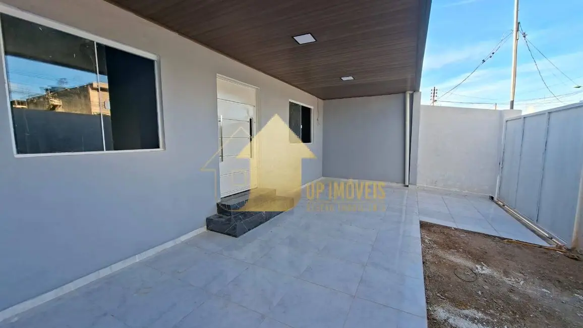 Foto 2 de Casa com 4 quartos à venda, 200m2 em Cuiaba - MT