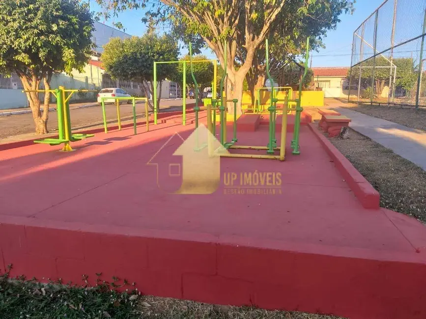 Casa de Condomínio com 2 quartos à venda, 200m2 em Jardim Presidente, Cuiaba - MT - imagem 8 Foto 8 de Casa de Condomínio com 2 quartos à venda, 200m2 em Jardim Presidente, Cuiaba - MT